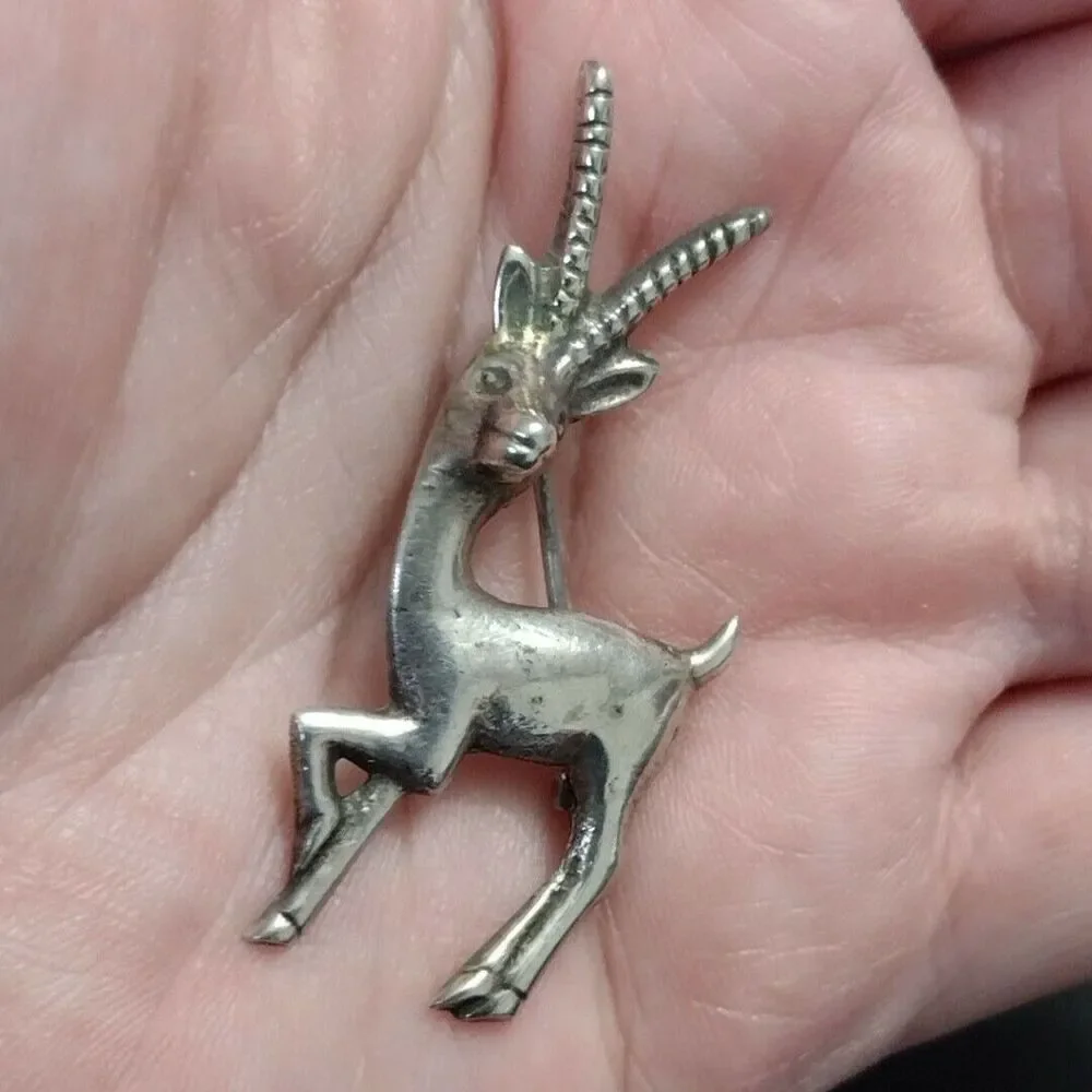 Sterling silver antelope gazelle vintage brooch